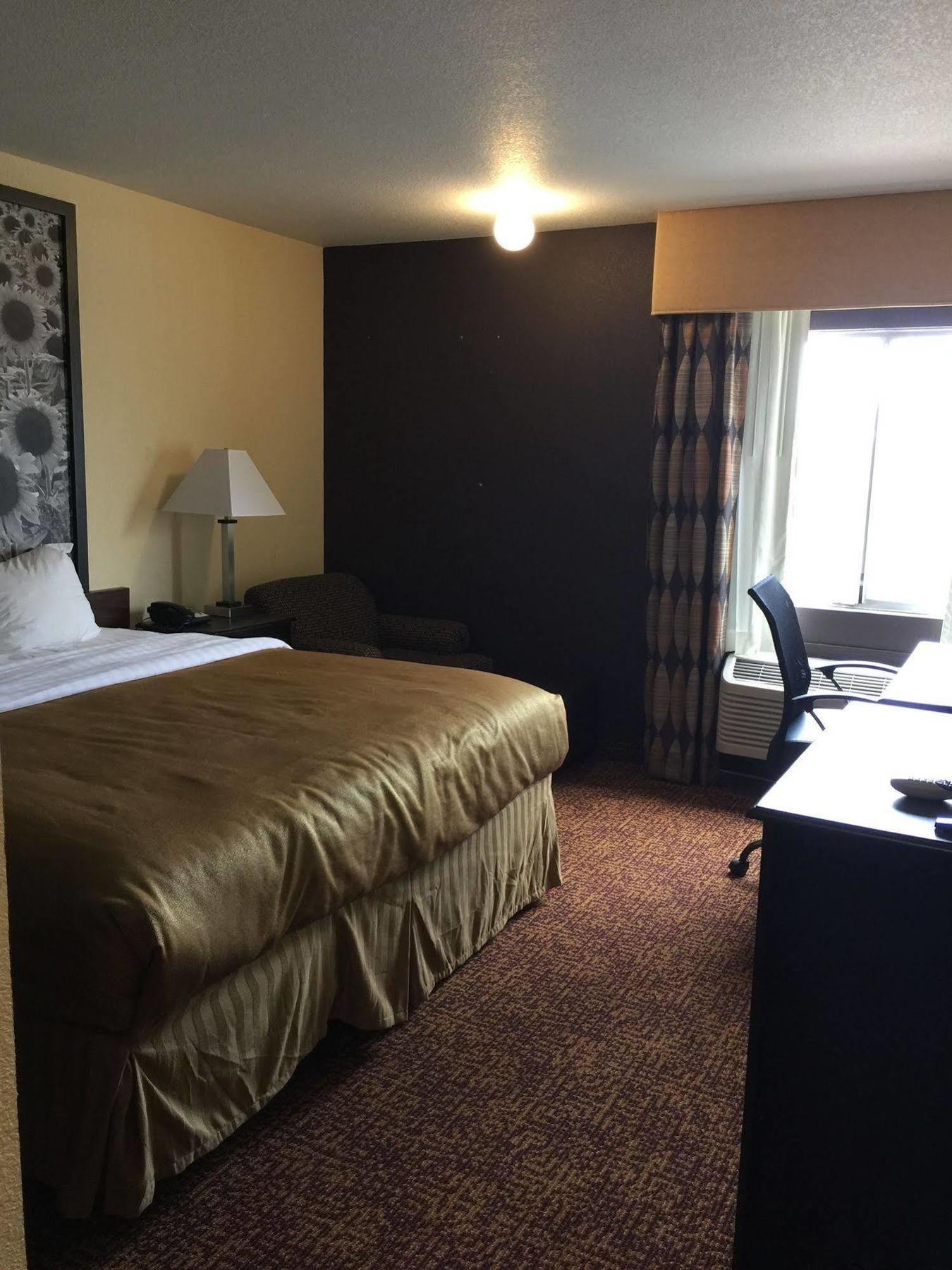 Super 8 By Wyndham Des Moines Hotel Luaran gambar