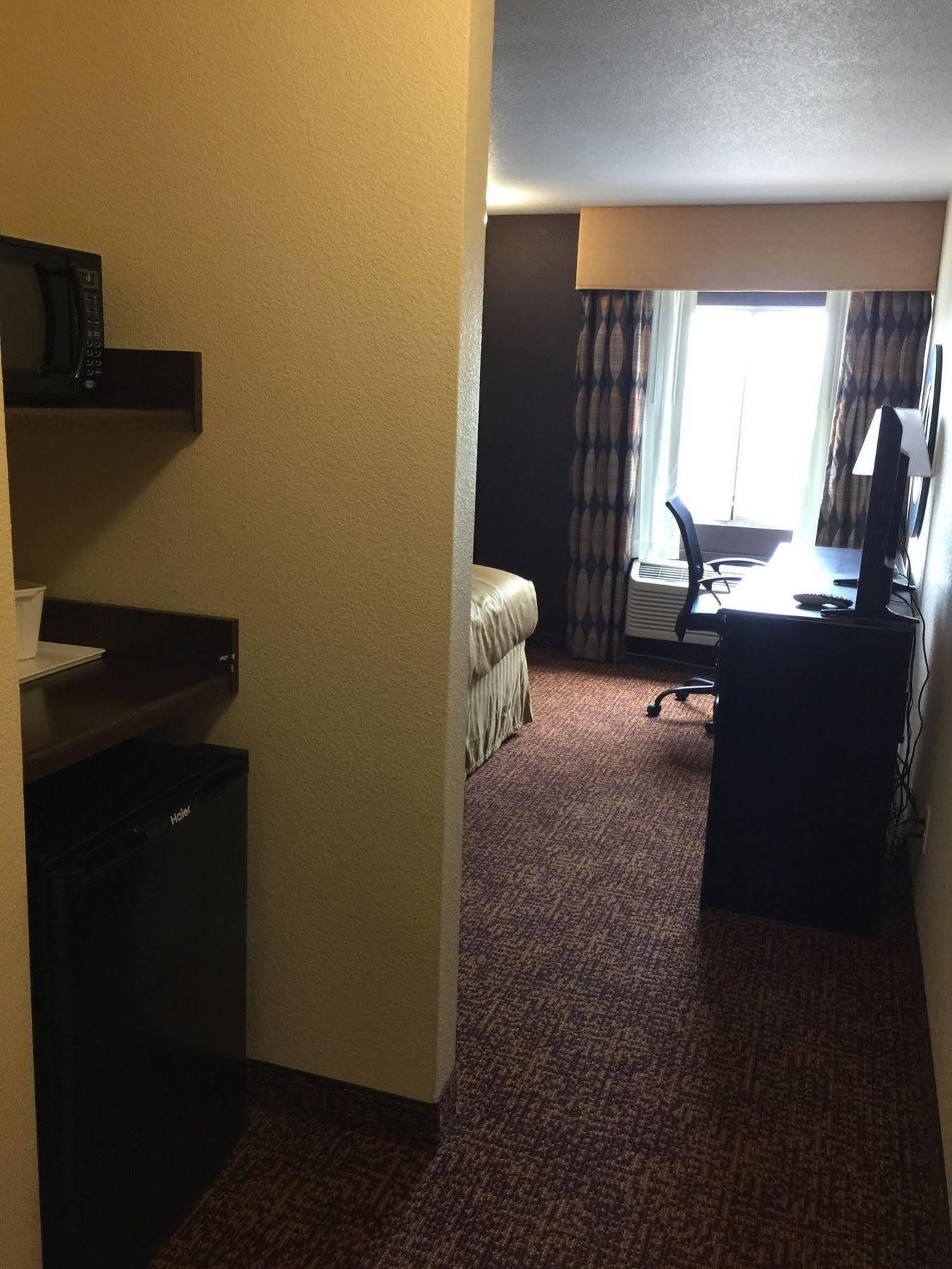 Super 8 By Wyndham Des Moines Hotel Luaran gambar