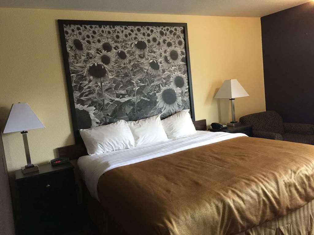 Super 8 By Wyndham Des Moines Hotel Bilik gambar